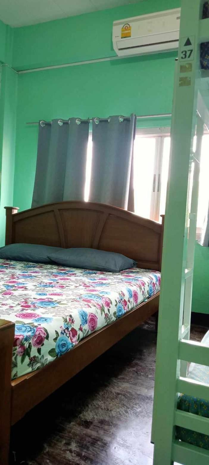 Muster Guesthouse Phra Nakhon Si Ayutthaya Buitenkant foto