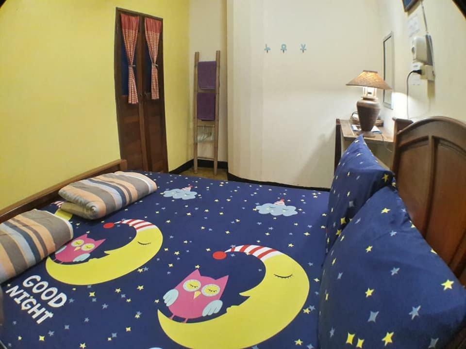 Muster Guesthouse Phra Nakhon Si Ayutthaya Buitenkant foto